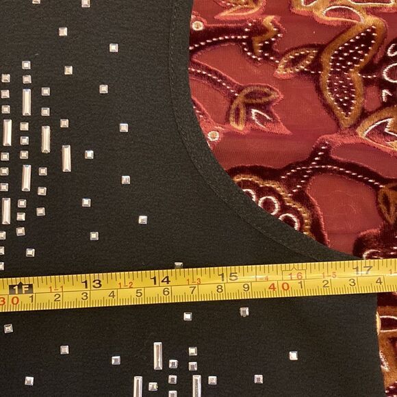 Juicy Couture Embellished Ruffle Bottom Tank - Picture 8 of 9